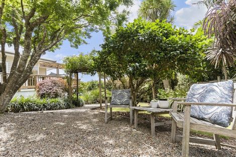 Photo of property in 218 Massey Road, Waipu, 0582