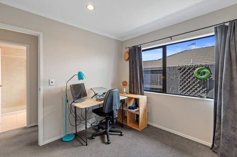 Photo of property in 14 Viking Lane, Flagstaff, Hamilton, 3210