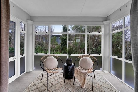 Photo of property in 106 Seaview Road, Westown, New Plymouth, 4310