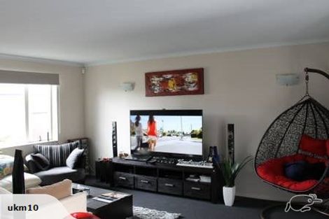 Photo of property in 325 Main South Road, Hornby, Christchurch, 8042