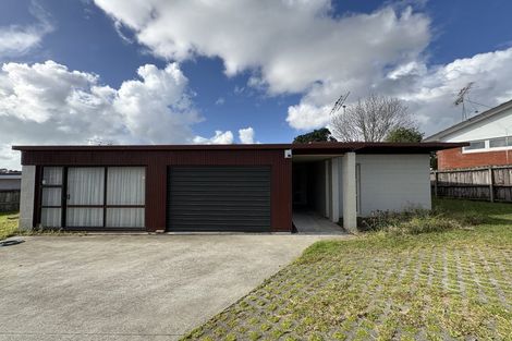 Photo of property in 54 Beechdale Crescent, Pakuranga Heights, Auckland, 2010