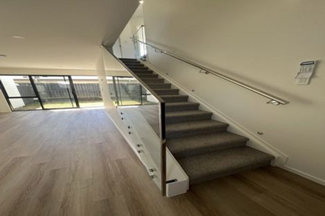 Photo of property in 4b Hazards Road, Weymouth, Auckland, 2103