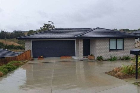 Photo of property in 130 Harriet Johnston Drive, Pokeno, 2402