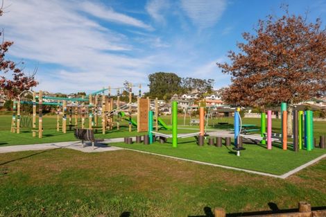 Photo of property in 2 Parkview Avenue, Western Heights, Hamilton, 3200