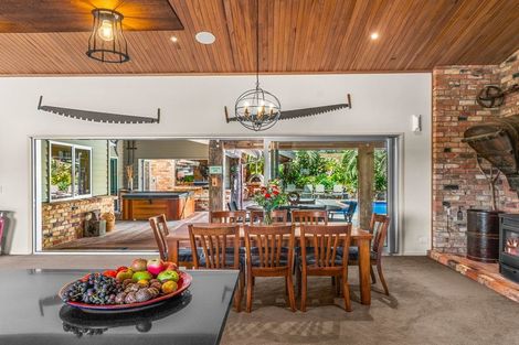 Photo of property in 632 Kara Road, Kokopu, Whangarei, 0179