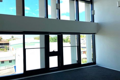 Photo of property in 6f/30 Westward Ho, Glen Eden, Auckland, 0602