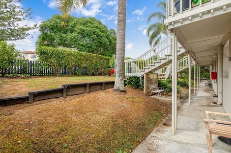 Photo of property in 13a Emmett Street, Herne Bay, Auckland, 1011