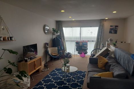 Photo of property in 5/7 Hall Avenue, Newtown, Wellington, 6021