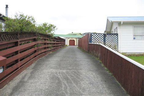 Photo of property in 9 Berkeley Road, Wainuiomata, Lower Hutt, 5014