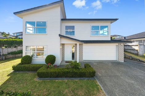 Photo of property in 231 Jeffs Road, Flat Bush, Auckland, 2016