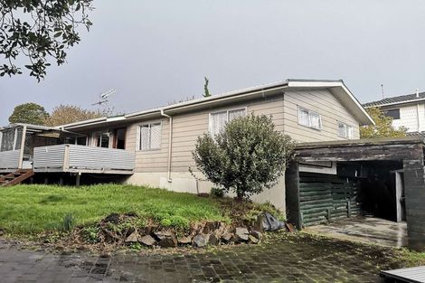 Photo of property in 23 Everglade Drive, Goodwood Heights, Auckland, 2105