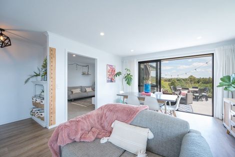 Photo of property in 15 Coppermine Crescent, Brightwater, 7022