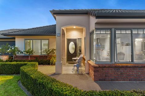 Photo of property in 22 Manor Park Drive, Pyes Pa, Tauranga, 3112