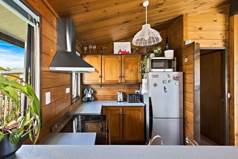 Photo of property in 8 Mariners Grove, Algies Bay, Warkworth, 0920