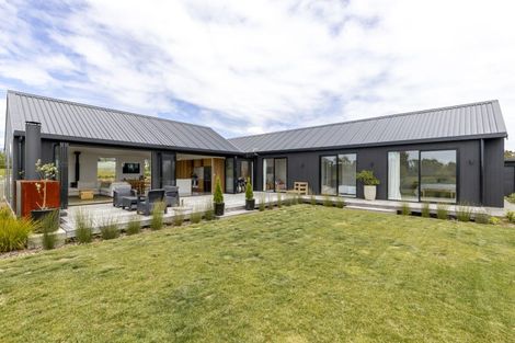 Photo of property in 589 Kent Road, Korito, New Plymouth, 4371