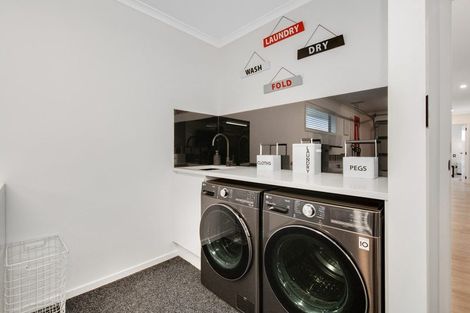 Photo of property in 23 Urumaraki Avenue, Helensville, 0800