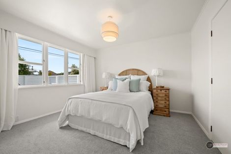 Photo of property in 4 Barsi Grove, Avalon, Lower Hutt, 5011