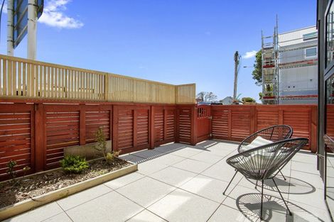 Photo of property in 2/892 High Street, Avalon, Lower Hutt, 5011