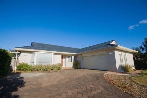Photo of property in 8 Amberwood Drive, Northpark, Auckland, 2013