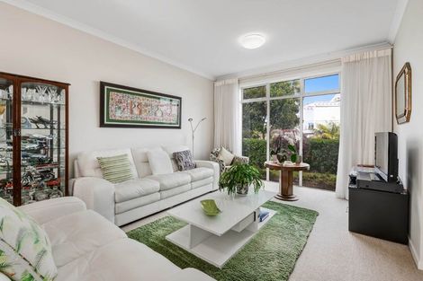 Photo of property in 61 Panorama Heights, Orewa, 0931