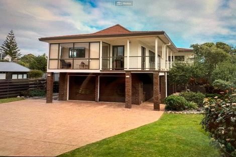 Photo of property in 36 Eruini Street, Waikanae Beach, Waikanae, 5036