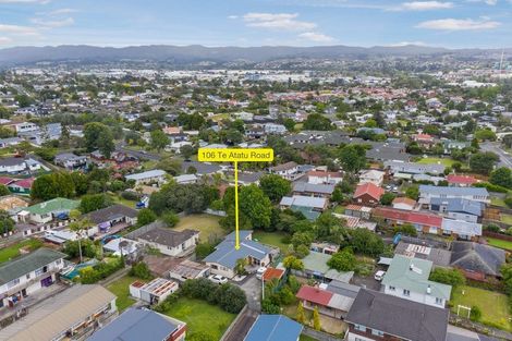 Photo of property in 106 Te Atatu Road, Te Atatu South, Auckland, 0610