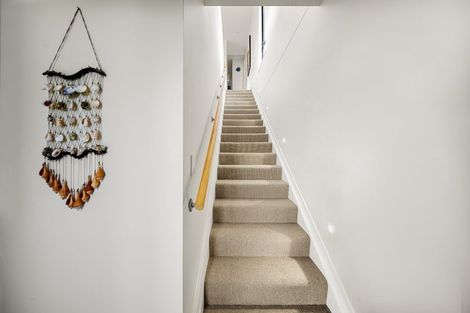 Photo of property in 36 Robertson Street, Raglan, 3225