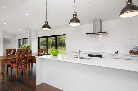 Photo of property in 42 Lacebark Drive, Kinloch, Taupo, 3377