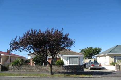 Photo of property in 16 Dart Street, Oamaru North, Oamaru, 9400