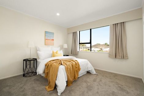 Photo of property in 11a Lomas Place, Manurewa, Auckland, 2102