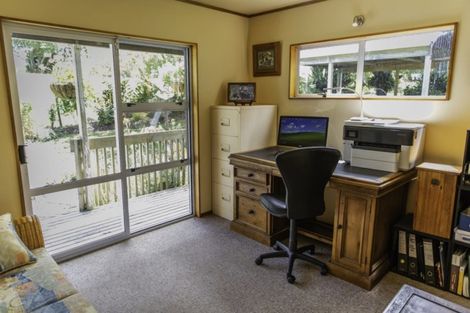 Photo of property in 3 West Road, Kaukapakapa, 0873