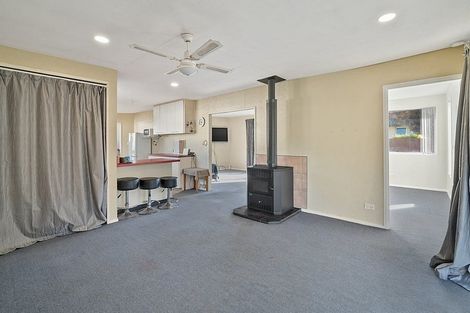 Photo of property in 7 Mckellar Place, Hornby, Christchurch, 8042