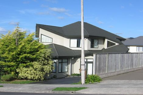 Photo of property in 8 Radstock Grove, Churton Park, Wellington, 6037