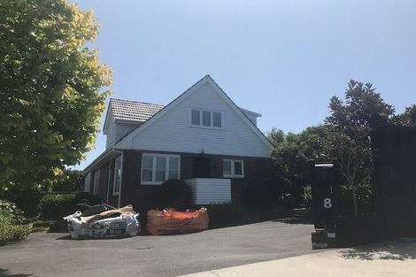 Photo of property in 8 Forrest Hill Road, Forrest Hill, Auckland, 0620