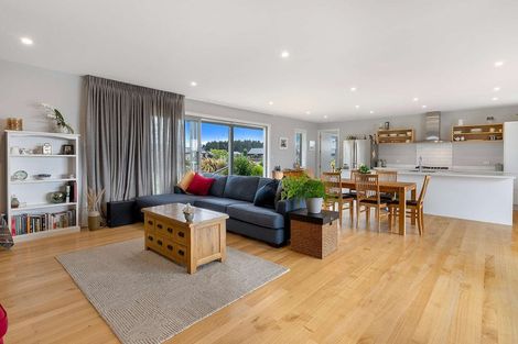 Photo of property in 2 Pukeko Way, Amberley, 7410