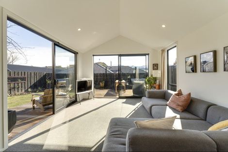 Photo of property in 21 Dewar Street, Lake Hayes, Queenstown, 9304