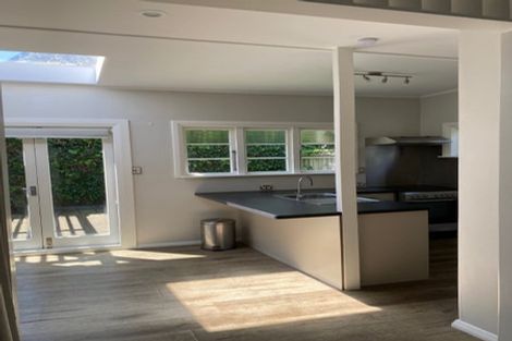 Photo of property in 7 Scarborough Terrace, Mount Victoria, Wellington, 6011