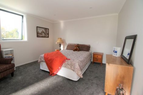 Photo of property in 2a Centre Street, Waimate, 7978