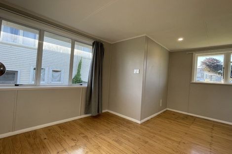 Photo of property in 18 Parsons Street, Vogeltown, New Plymouth, 4310