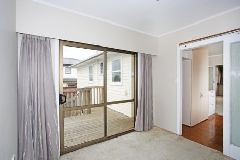 Photo of property in 9 Mcquarrie Avenue, Wattle Downs, Auckland, 2103