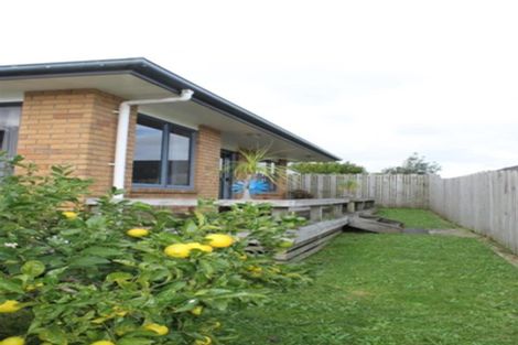 Photo of property in 4a Ash Grove, Maungaturoto, 0520