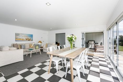 Photo of property in 113 Arataki Road, Havelock North, 4130