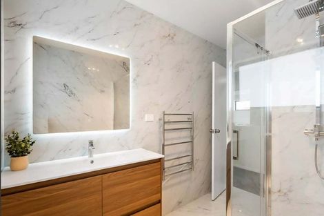 Photo of property in 6a Terra Nova Street, Glen Eden, Auckland, 0602