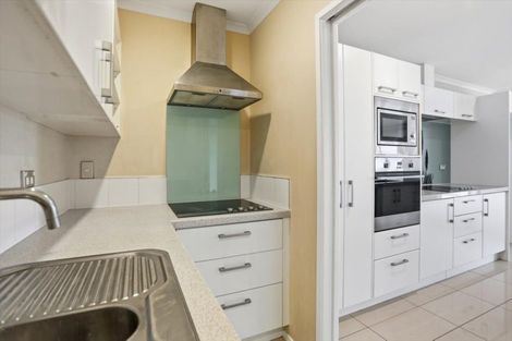 Photo of property in 82 Golden Sands Drive, Papamoa Beach, Papamoa, 3118