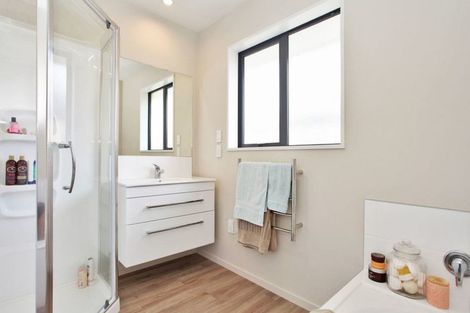 Photo of property in 38 Meyer Crescent, Halswell, Christchurch, 8025