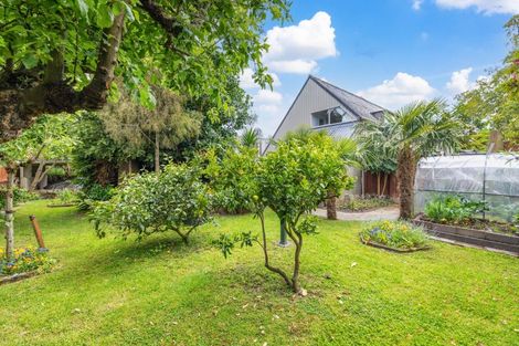 Photo of property in 2/743 Acacia Bay Road, Acacia Bay, Taupo, 3330