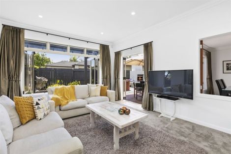 Photo of property in 71 Keepa Close, Papamoa Beach, Papamoa, 3118