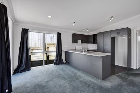 Photo of property in 34/2 Hori Street, Vogeltown, New Plymouth, 4310