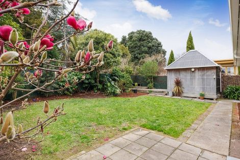 Photo of property in 20 Karina Terrace, Roslyn, Palmerston North, 4414