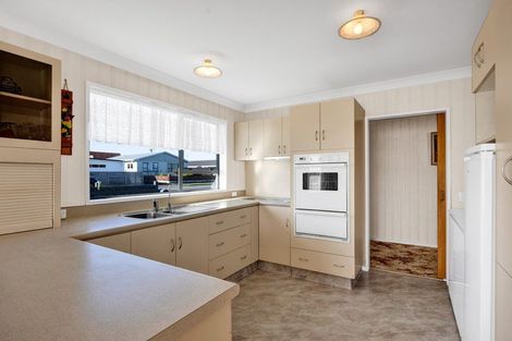 Photo of property in 51 Wilson Street, Hawera, 4610